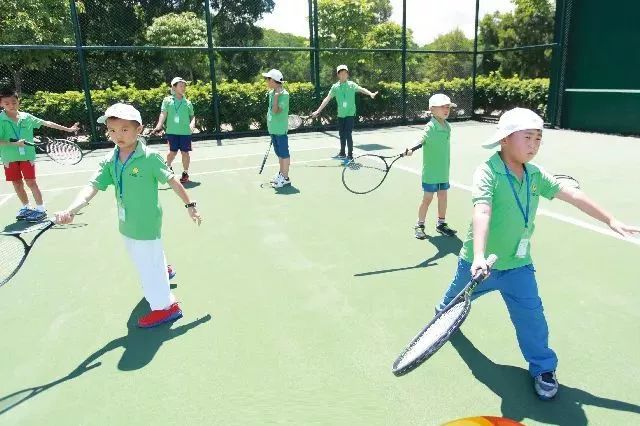 观澜湖夏令营600多人,观澜湖高尔夫夏令营