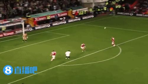 【足坛掌故】萨哈——曼联黄金时代的9号