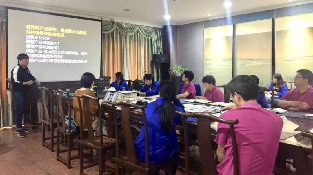 发掘好面料“时尚万里行”（三）