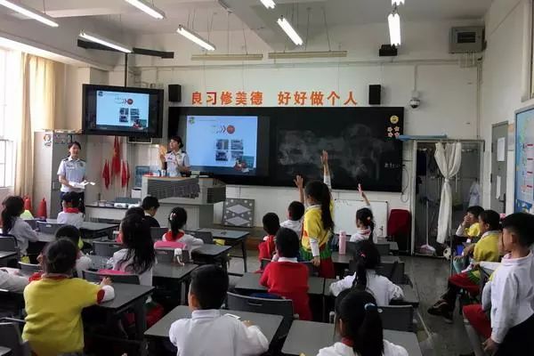 消防课堂小学生,消防小课堂消防知识