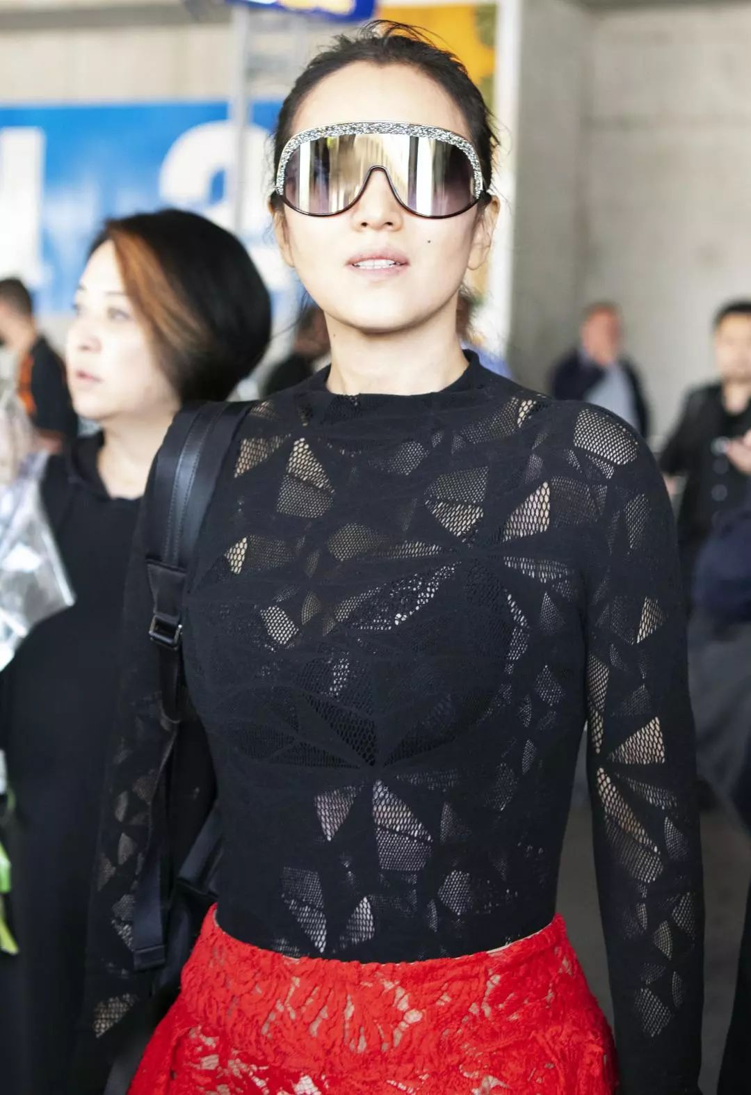 花钱减压|戴上太阳镜就能更阳光，不信请看宋茜和春春的脸！