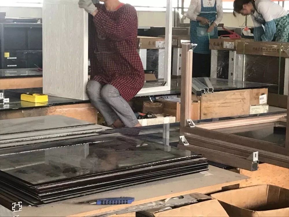 鱼缸生产制造过程,探秘jellycat工厂