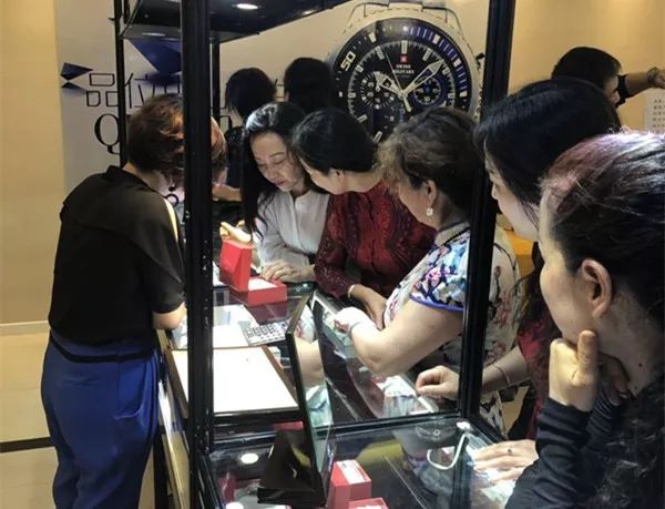 鐖辫琛ㄨ揪,鐖辫琛ㄨ揪缁撳熬