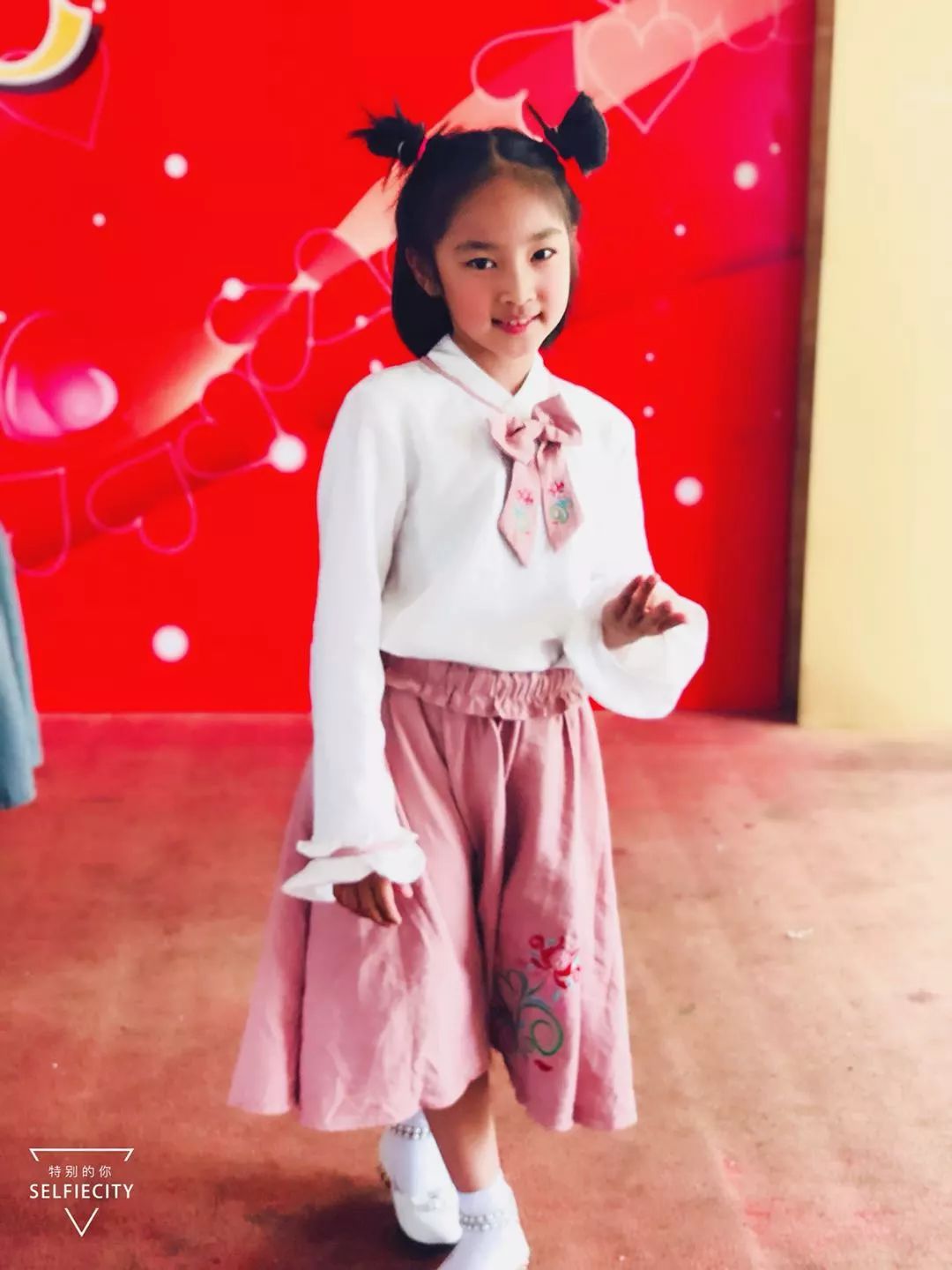 儿童节穿上这条仙气十足的礼服裙，你家小公主妥妥占据C位|二宝爸淘货