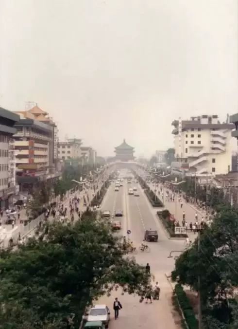 童心未泯明天就去校门口找回忆去