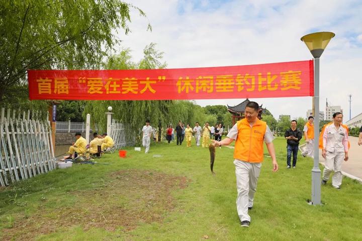 今天，10多万人砸钱给海宁这家上市公司！厂区首次揭秘，竟有轨道线！