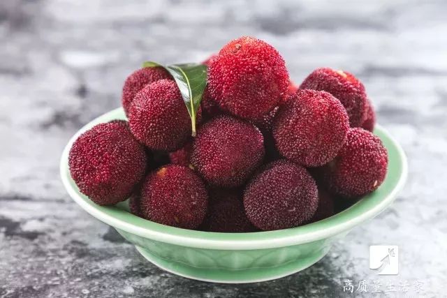 洗杨梅用什么去虫卵,洗杨梅加什么才能驱虫子呢