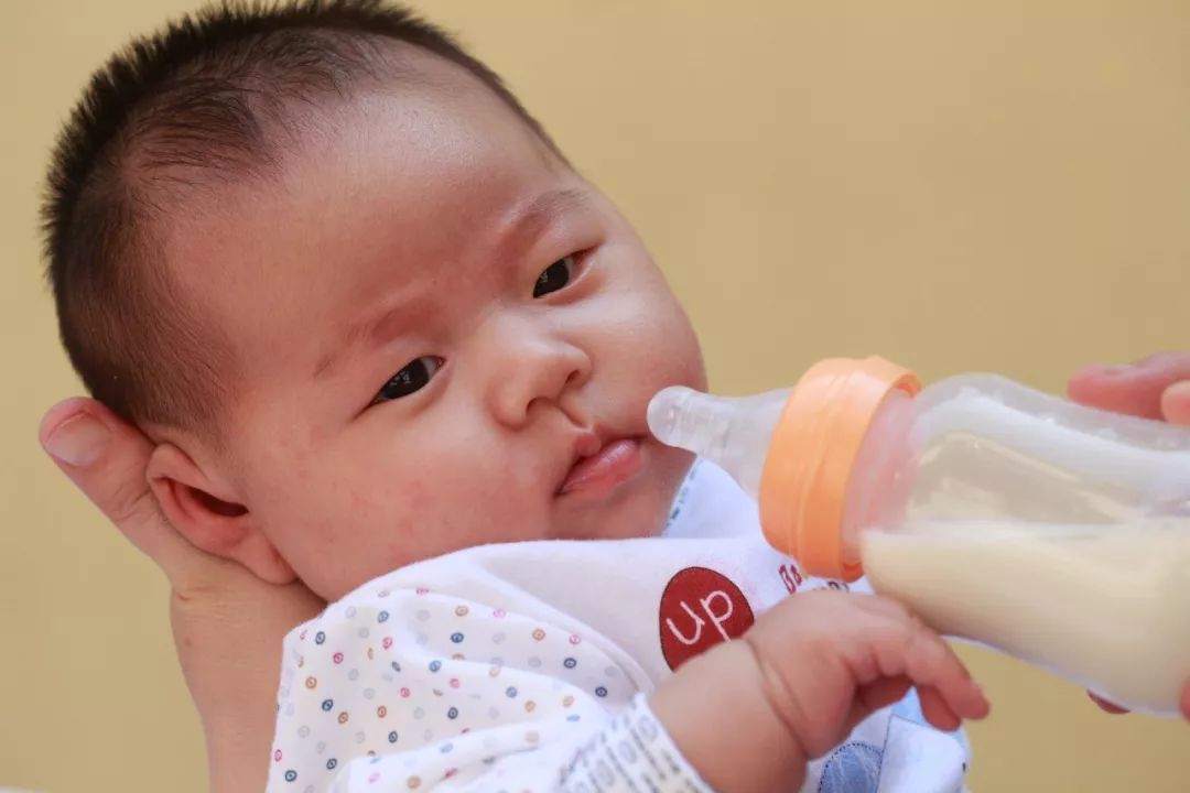 婴幼儿配方奶粉非法添加强化剂,婴幼儿配方奶粉被违规