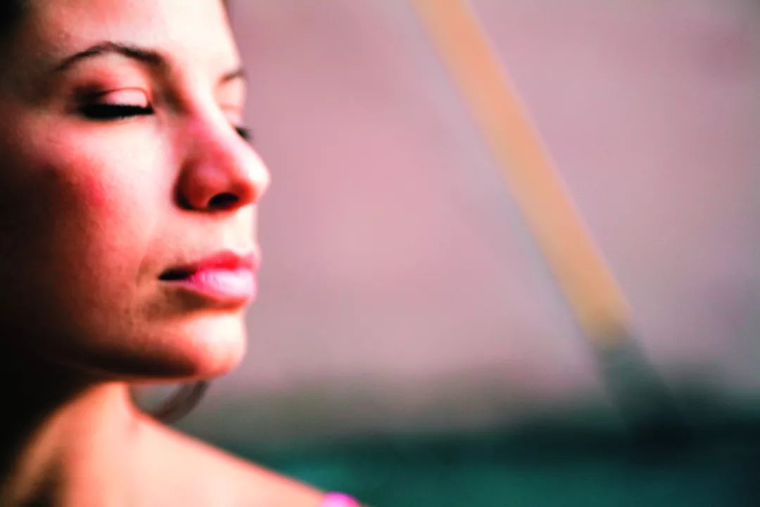 《薄伽梵歌》职场守则报告书丨附1组日间习练序列以及1个呼吸控制法