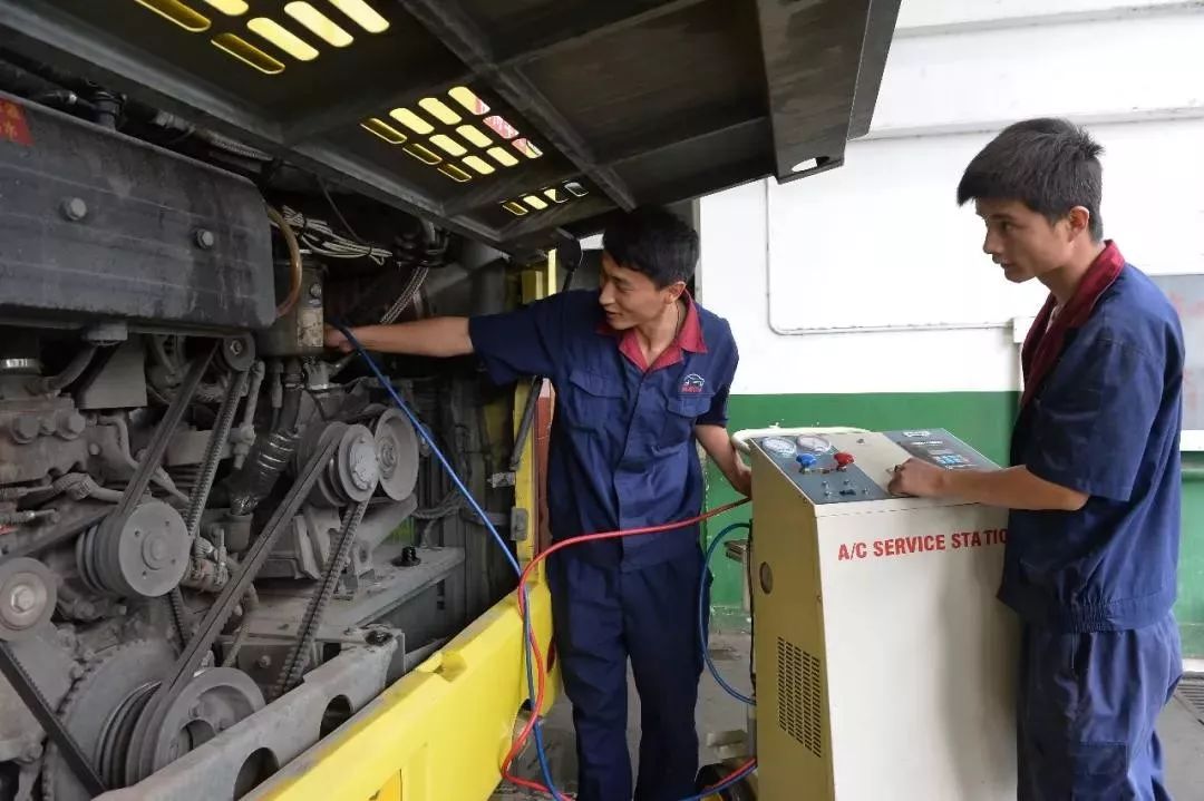 滨海最新公交车,滨海可以坐公交吗现在