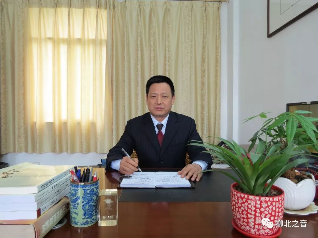 【名师亮校】立足于“至善文化”,努力提升办学品位,Ta就是柳州市第十五中学~