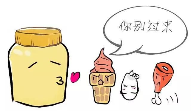 沙拉里面的沙拉酱热量大吗,减肥吃的沙拉酱脂肪多少算高