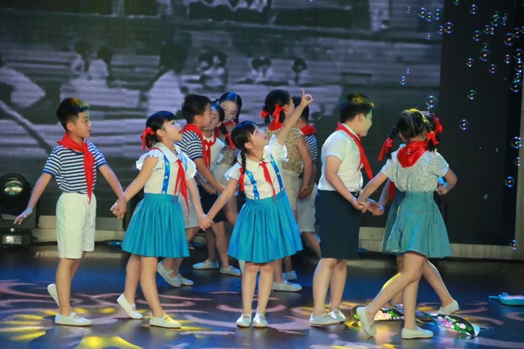 与儿童互动儿歌,与儿童合唱歌曲