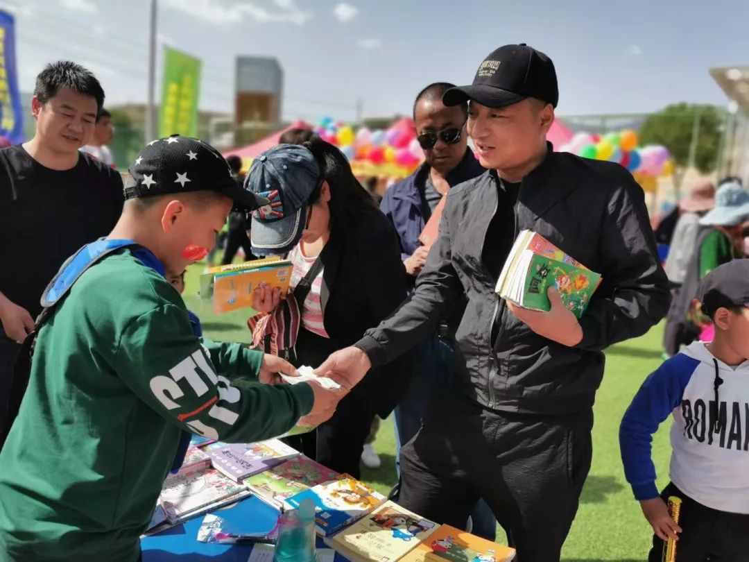 肃南：萌娃当掌柜科技嘉年华