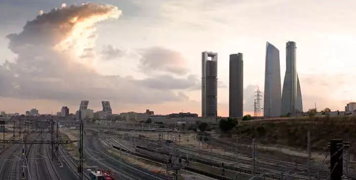 APPLYNOW丨板鸭最新理工文商科专业实习项目机会