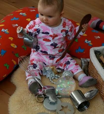 3-6个月宝宝脑部康复训练,精细动作锻炼脑部哪里