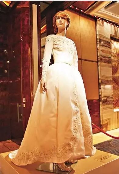 白富美走向人生巅峰的时候,真正的白富美的生活是怎么样的