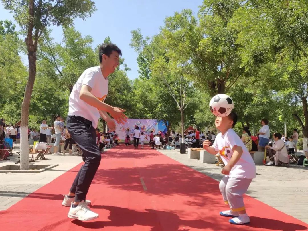 巾帼文明艺术团庆六一活动集锦,姐妹们庆六一活动