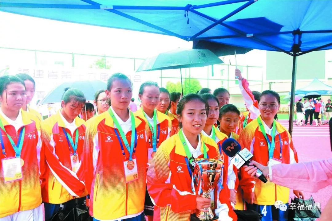 条条大路通罗马能直走就不要拐弯,条条大路通罗马