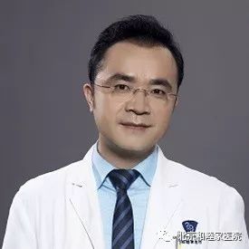 怎么牵宝宝胳膊防止脱臼,牵拉孩子的正确方式