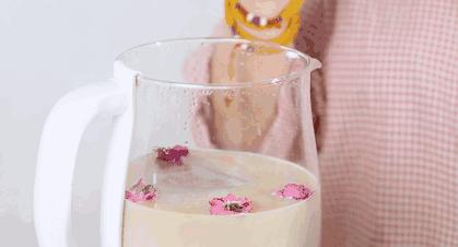 腹肌女王2.0版本升级，全网黑转粉逆袭人生新高度