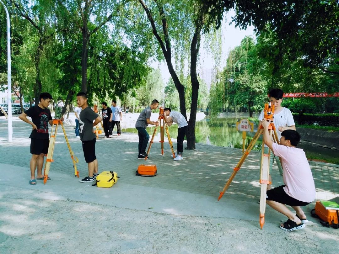 创新创业土木工程学院,土木工程学院图片