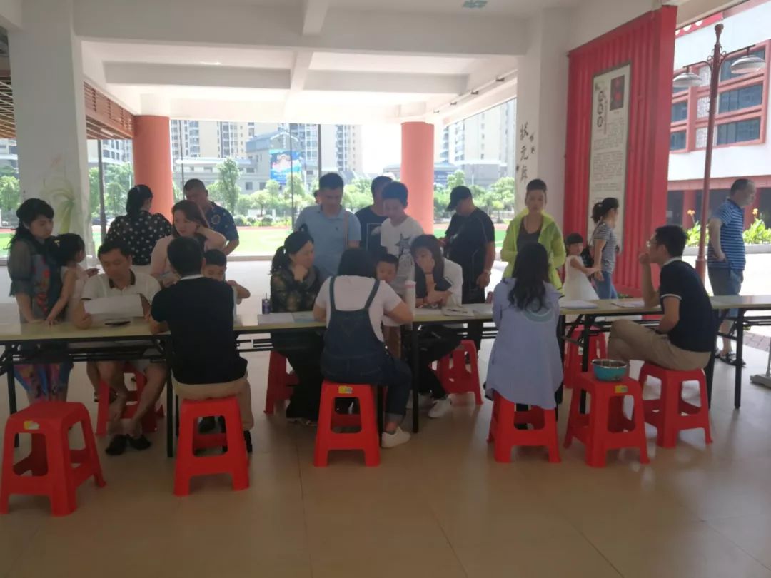 临桂学校事件,桂林小学校方回应