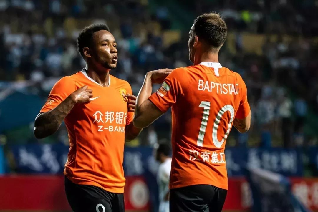 逆转夺冠震撼瞬间,武汉卓尔2:2绝平梅县铁汉