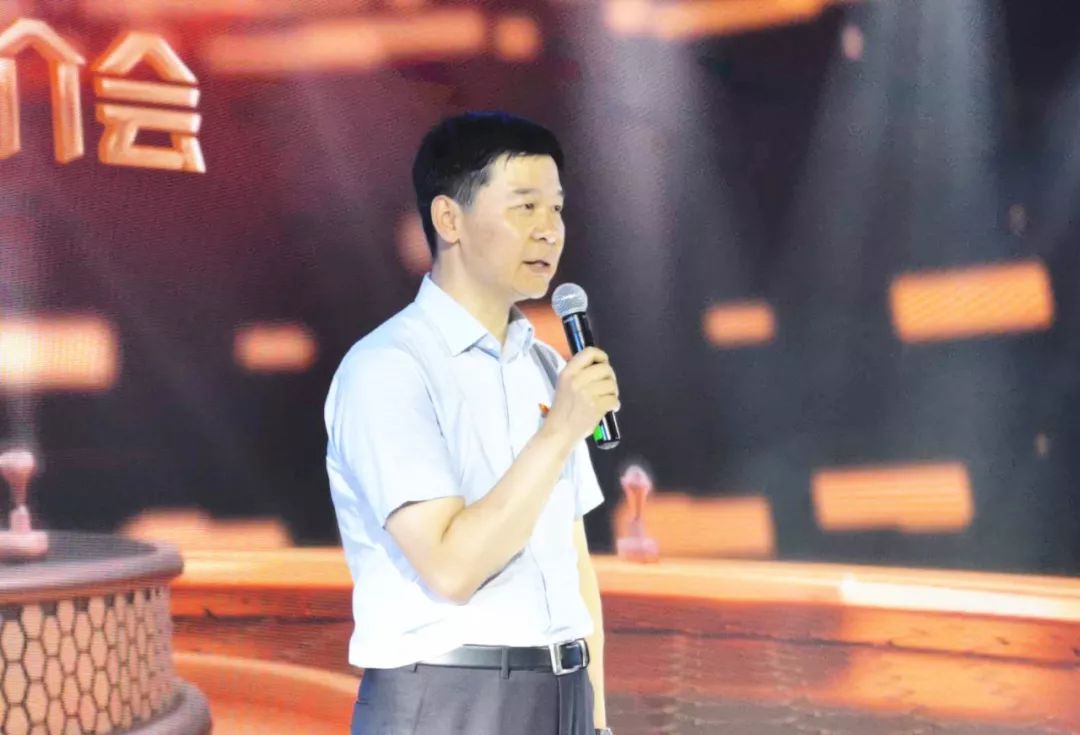 十佳公开投票,投票选出最佳球员