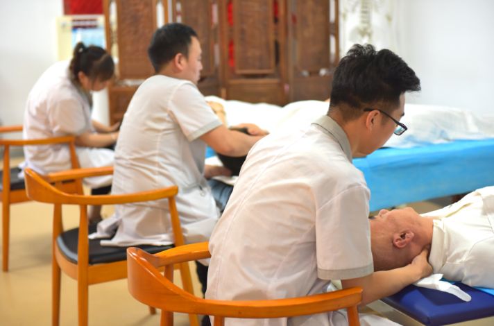 推拿养生馆周年庆活动,生经堂经络养生馆优惠团购