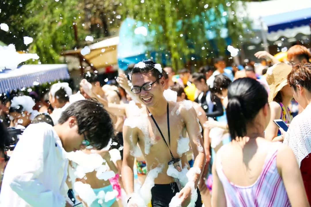 暑期特惠！来浪浪浪水公园、烂苹果乐园、杭州乐园欢乐度假