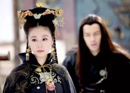 史上所有皇后,历史上最神奇最富最佛系的皇后