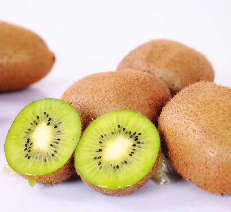 来PK！用一种水果形容警察，你的答案是……