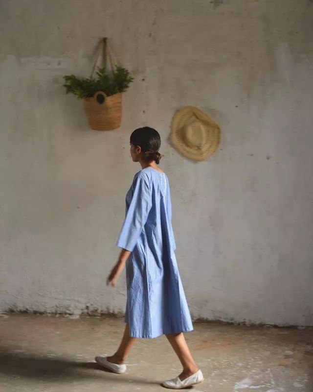 天气冷了什么面料又透气又暖和,穿上很凉爽的布料