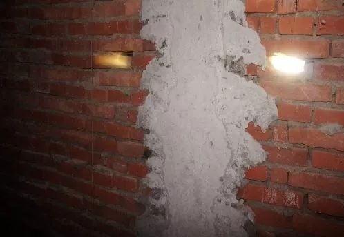 购买商铺漏水怎么办,开发商商铺漏水谁负责