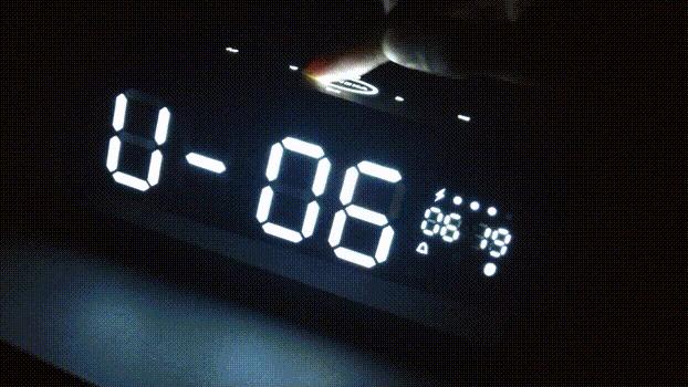 复古蓝牙音箱学生党开箱,手提式蓝牙音箱开箱测评