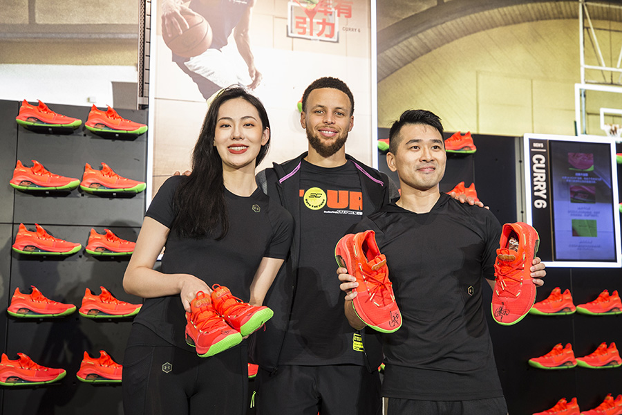 今日消费资讯：《八佰》取消7月5日公映安排、易烊千玺成为RIMOWA中国区品牌代言人