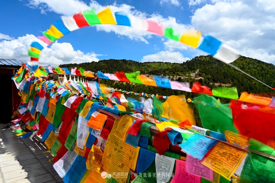 变幻莫测的卡瓦格博,卡瓦格博神山图片大全