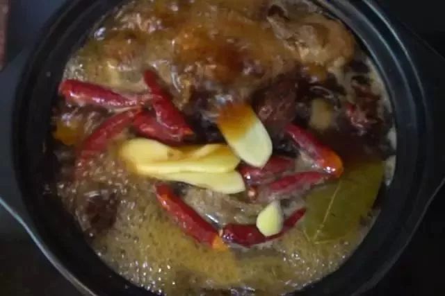 酱牛肉怎么做好吃又嫩又简单,酱牛肉的正确做法这样做才叫好吃