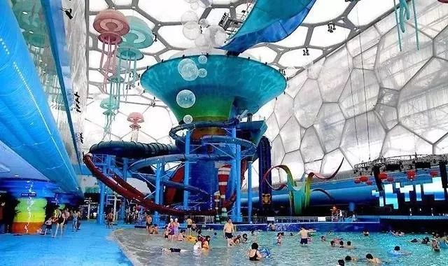 这个夏天必去的十大水上乐园,京城第一浪水上乐园