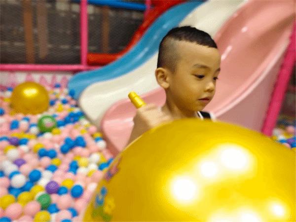 三亚浪漫游玩攻略,三亚浪漫环游记