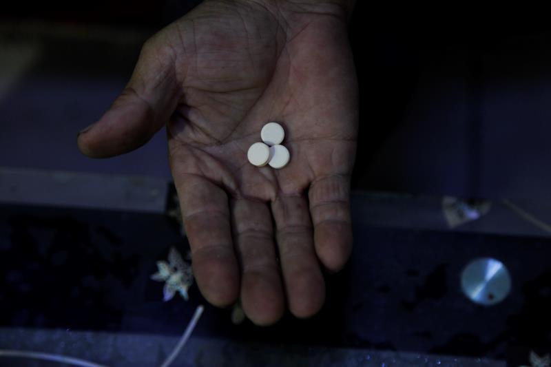 癌症“续命药”进了医保,有些患者却开不到,还有人说,这么贵的药用医保支付不公平