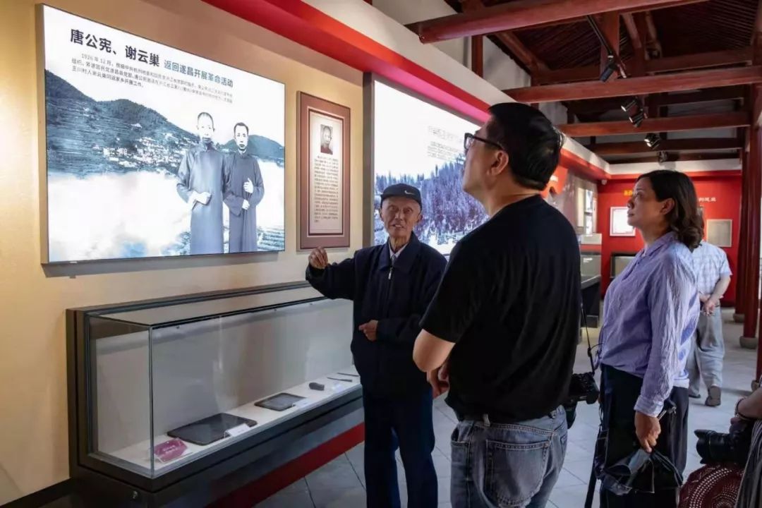 丽报集团记者拍摄的视频红遍全国？人民日报、央视等官微纷纷点赞……