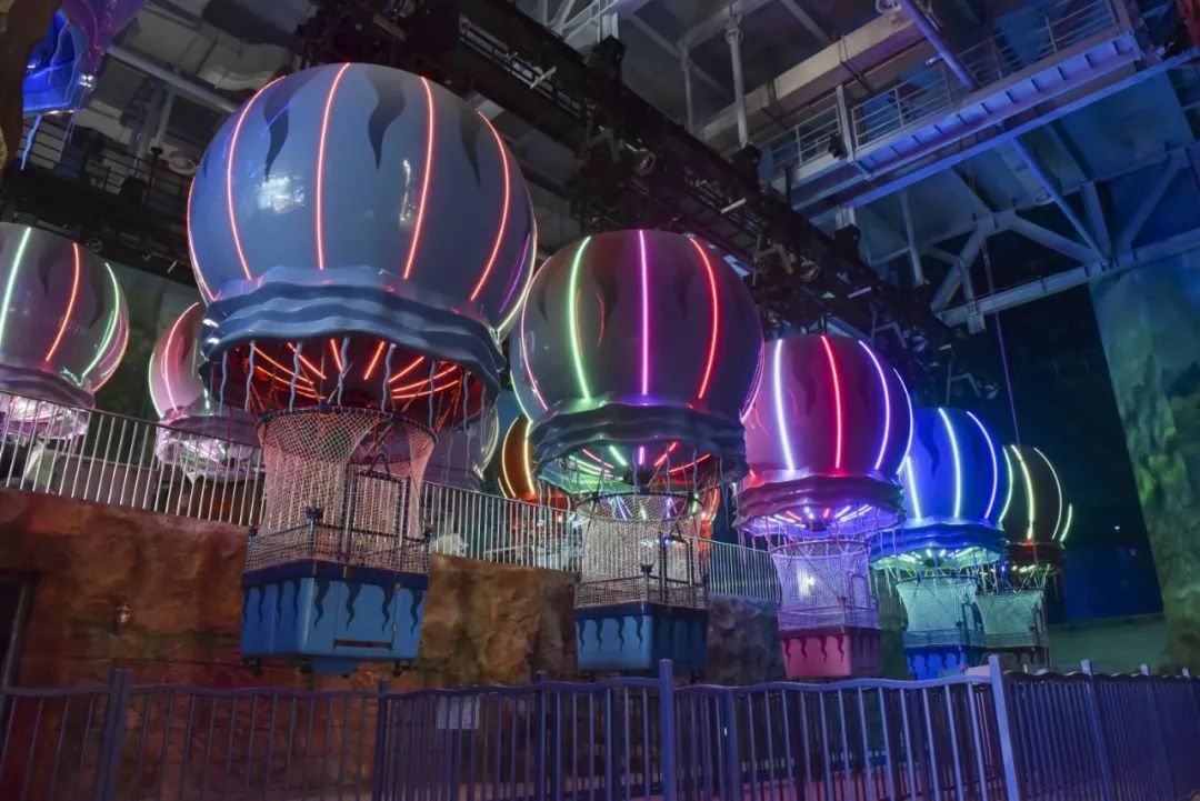 奇积乐园工程队发生巨大冲突 (奇积乐园第一集)