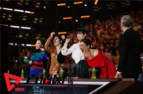 《巅峰之夜》邓男子秒变“提款机”