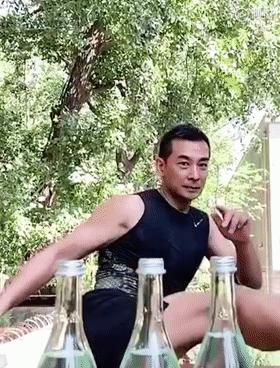 给你们带来不一样的踢瓶盖挑战,踢瓶盖挑战玩一玩入口