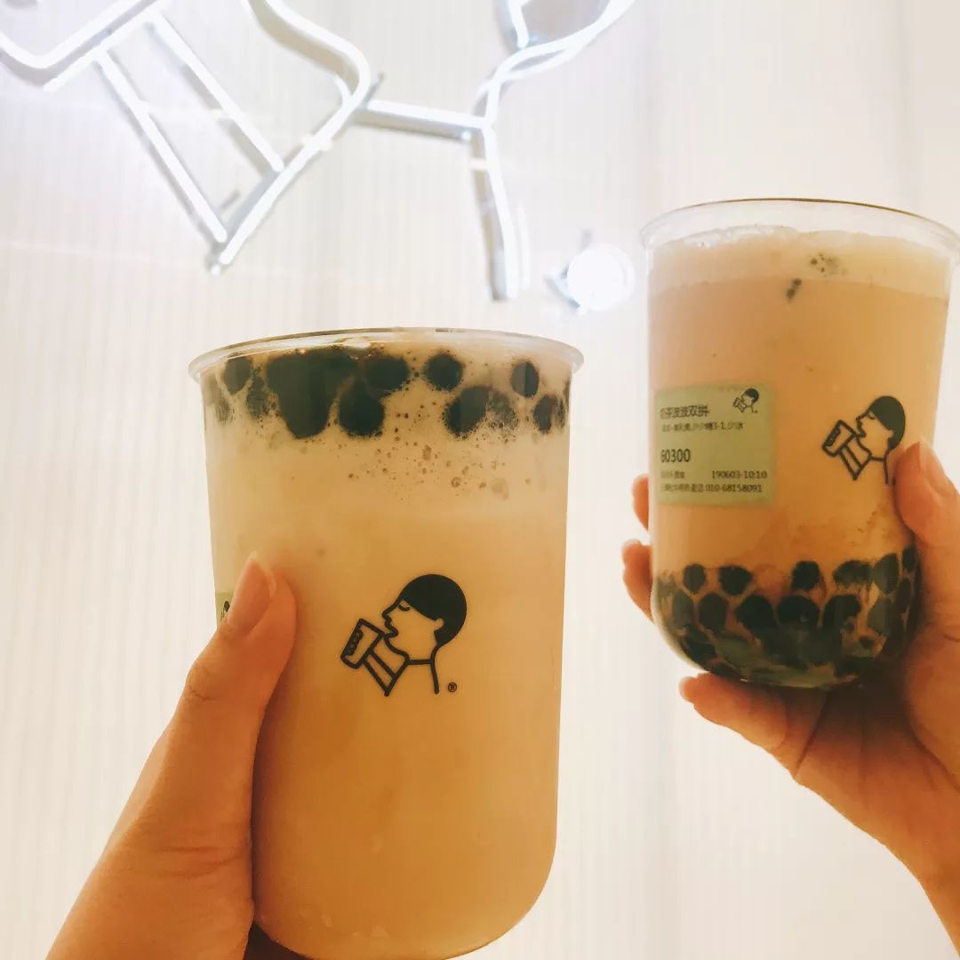 最近火爆的网红奶茶店,最近火爆的网红饮品奶茶店