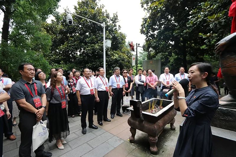 卫健局不忘初心牢记使命主题活动,不忘初心牢记使命中国残联党组