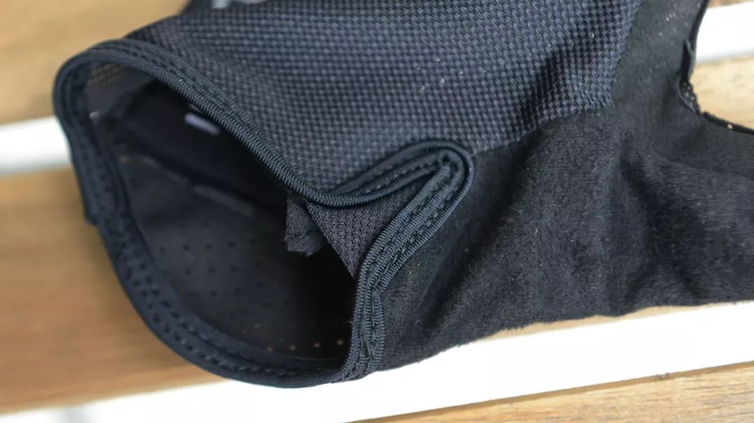 grcxrd鍗婃寚楠戣鎵嬪,渚垮疁鍙堟湁鎺掗潰鐨剆uv