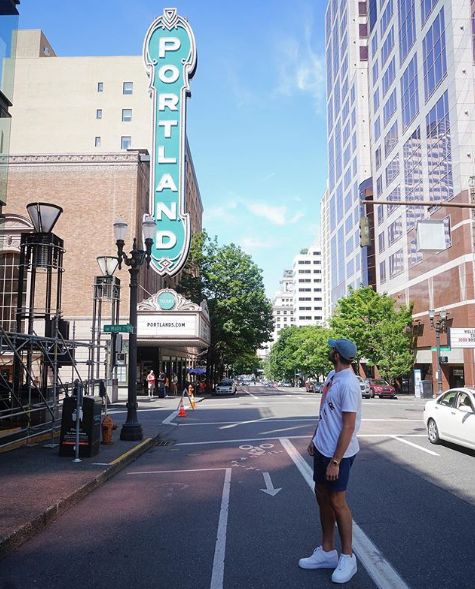 姑娘们，把NBA2K里的鞋拉出来溜溜